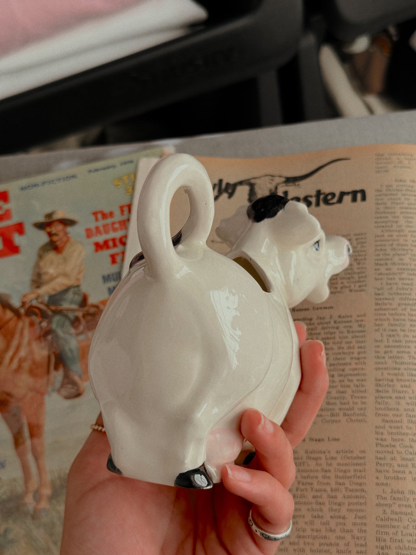 COUNTRY COW CREAMER