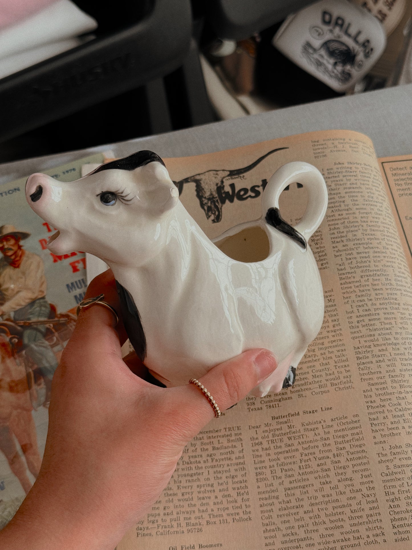COUNTRY COW CREAMER