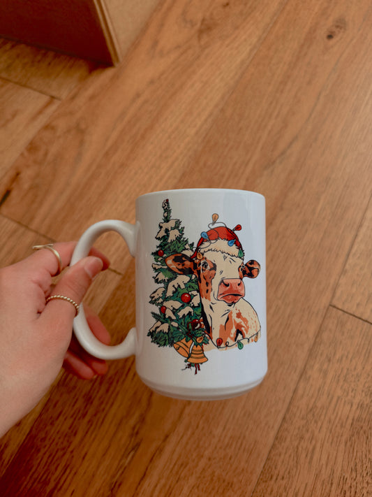 VINTAGE XMAS COW MUG