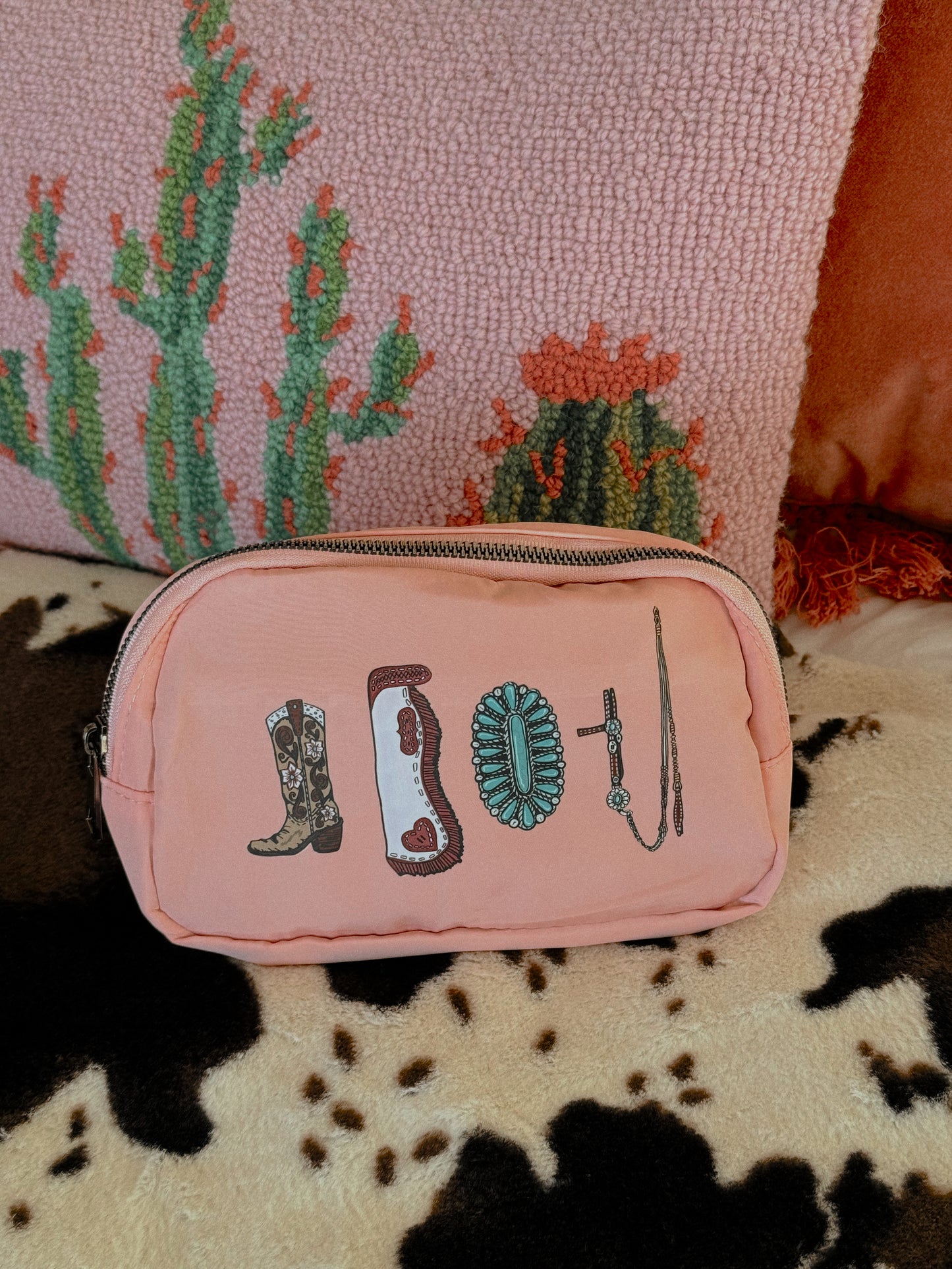 COWGIRL ESSENTIAL BUM BAG