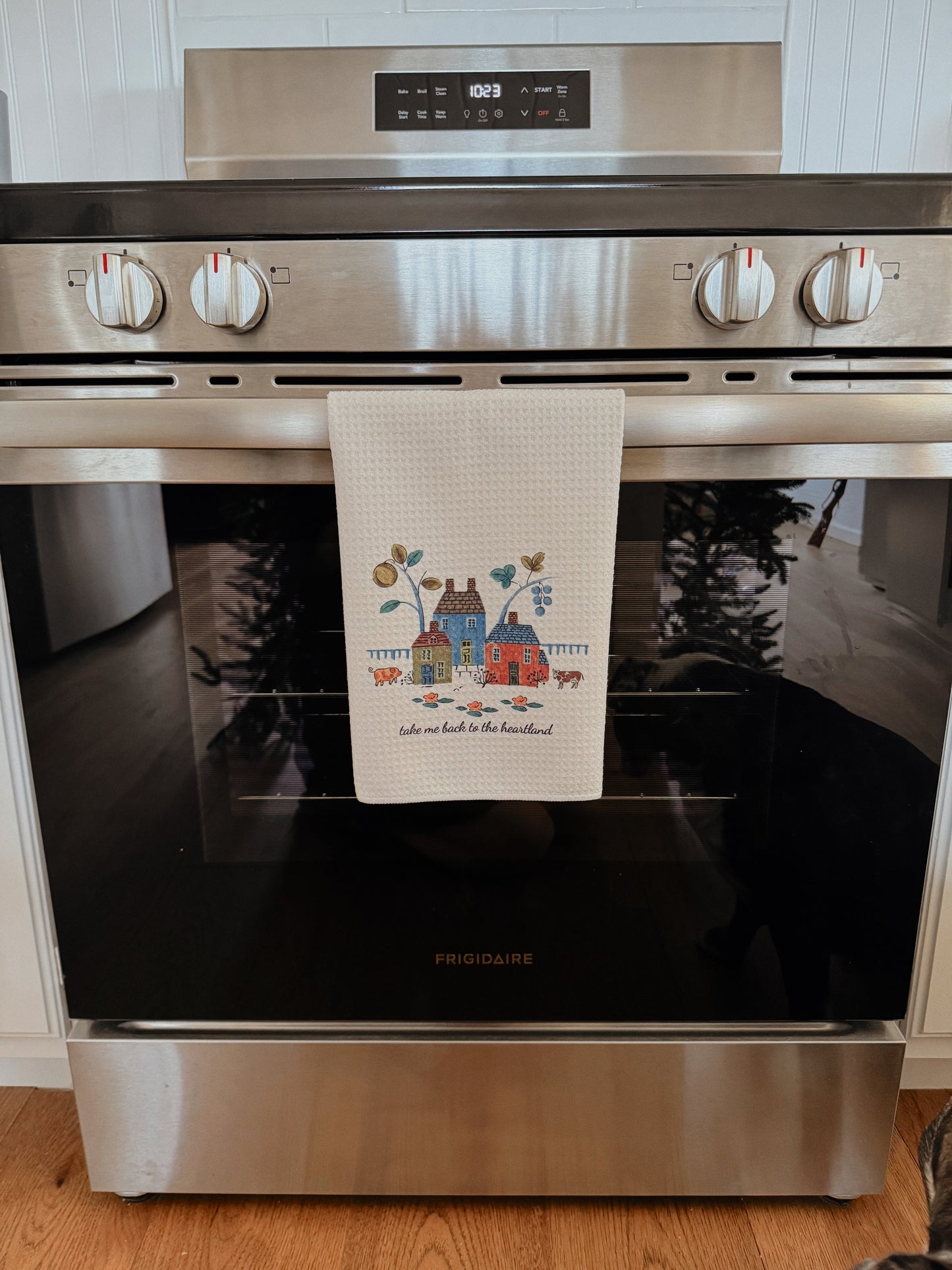 HEARTLAND TEA TOWEL