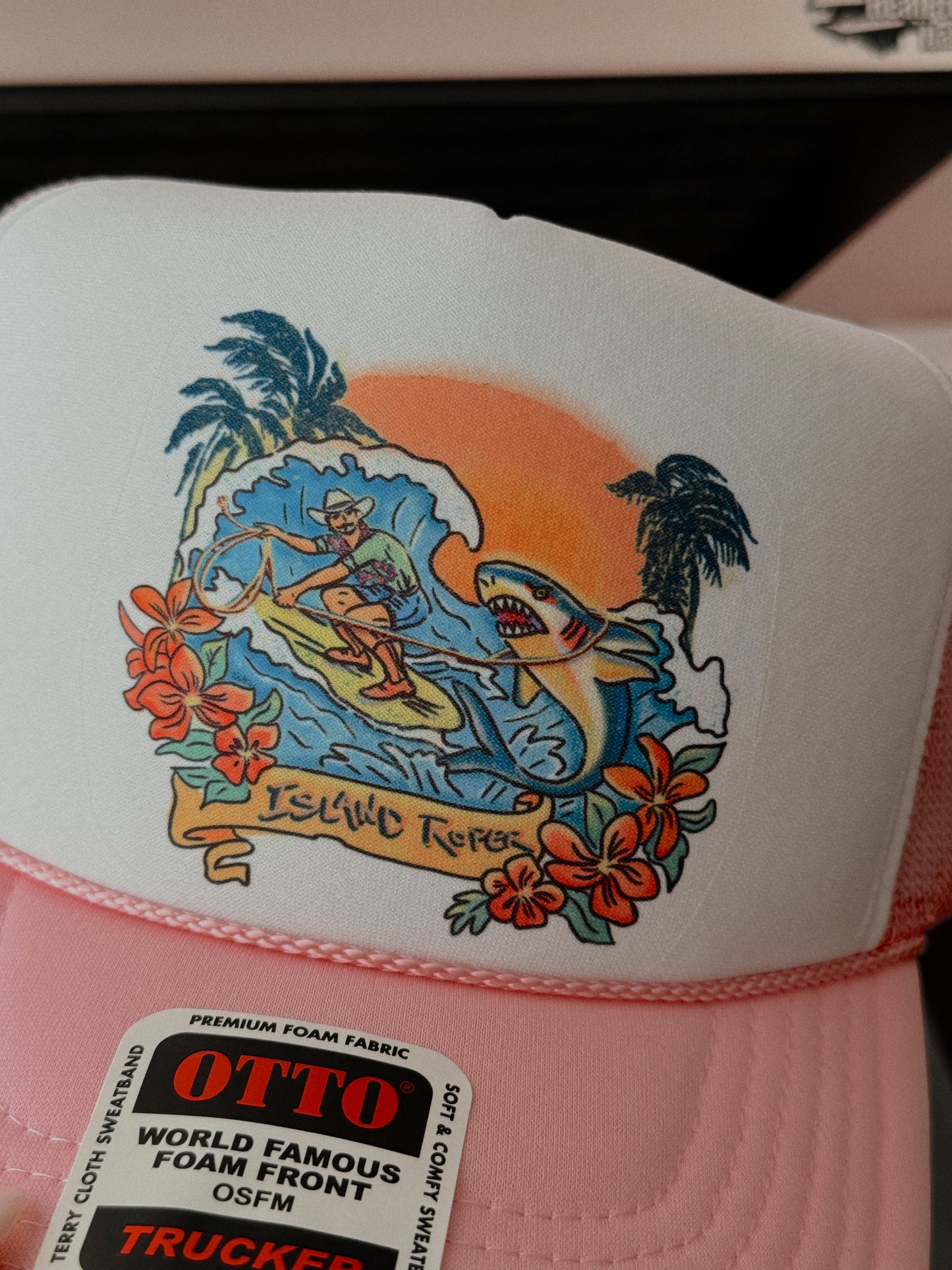 ISLAND ROPER TRUCKER HAT