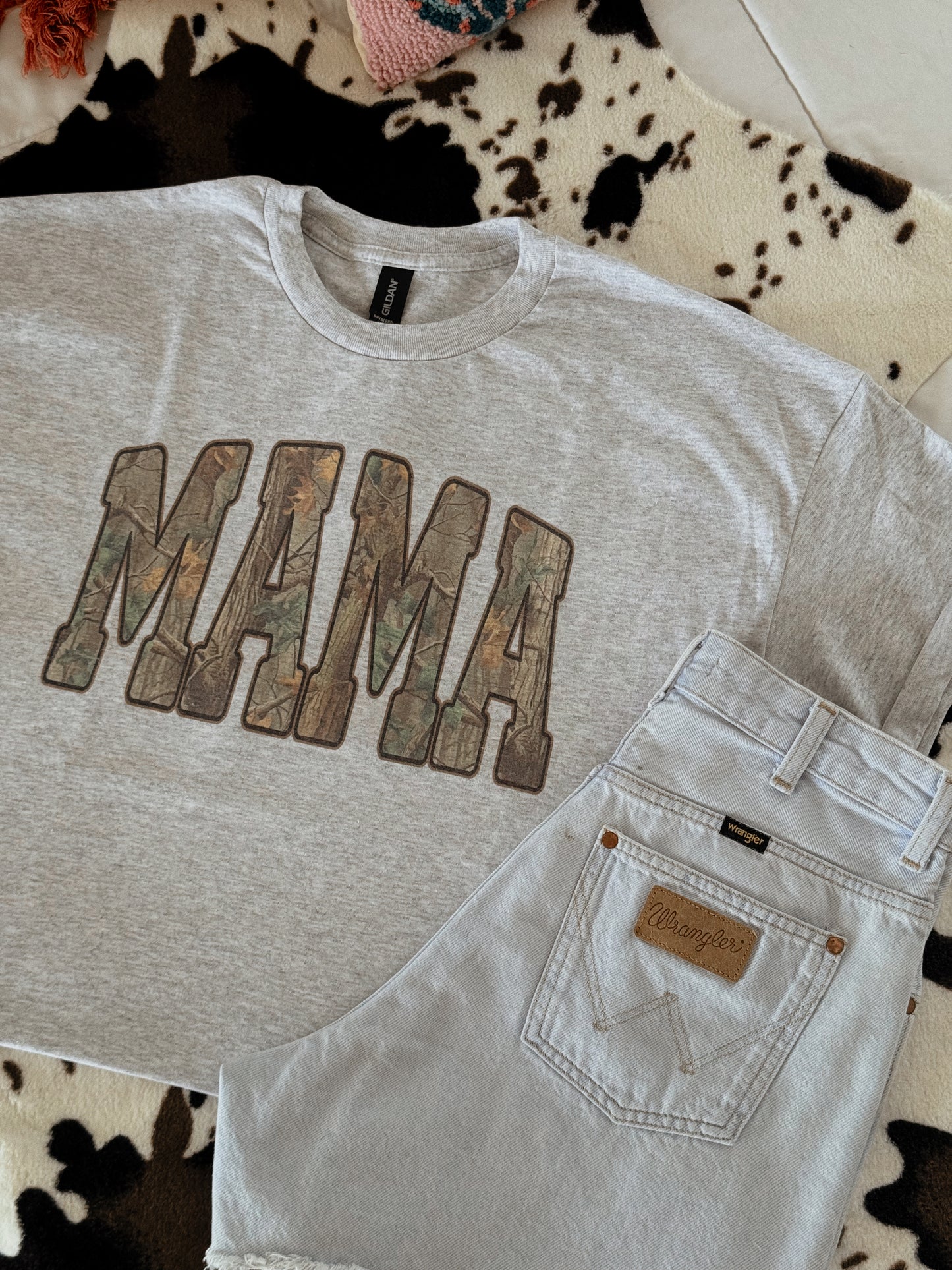 CAMO MAMA