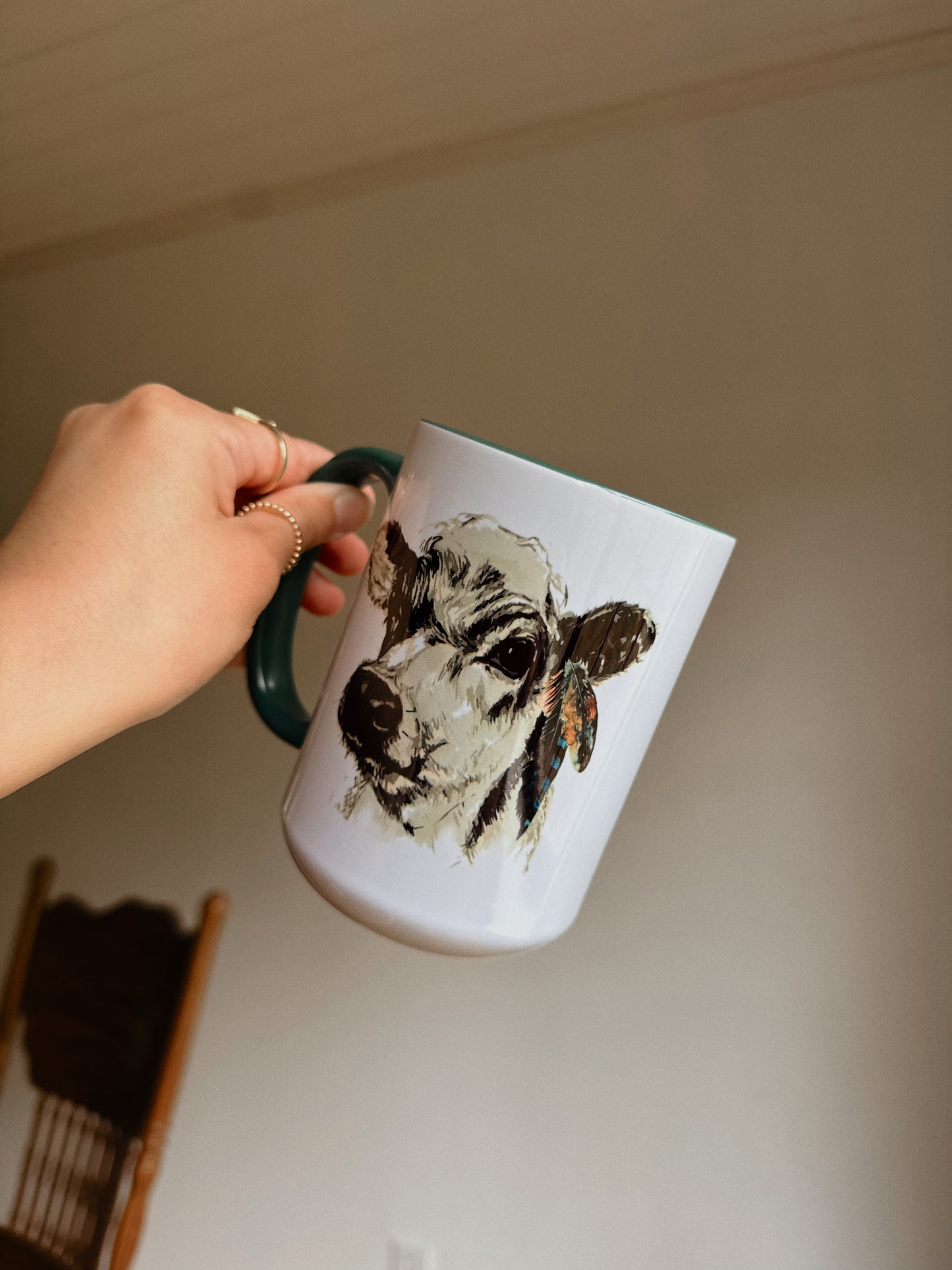 FEATHERED COW MUG