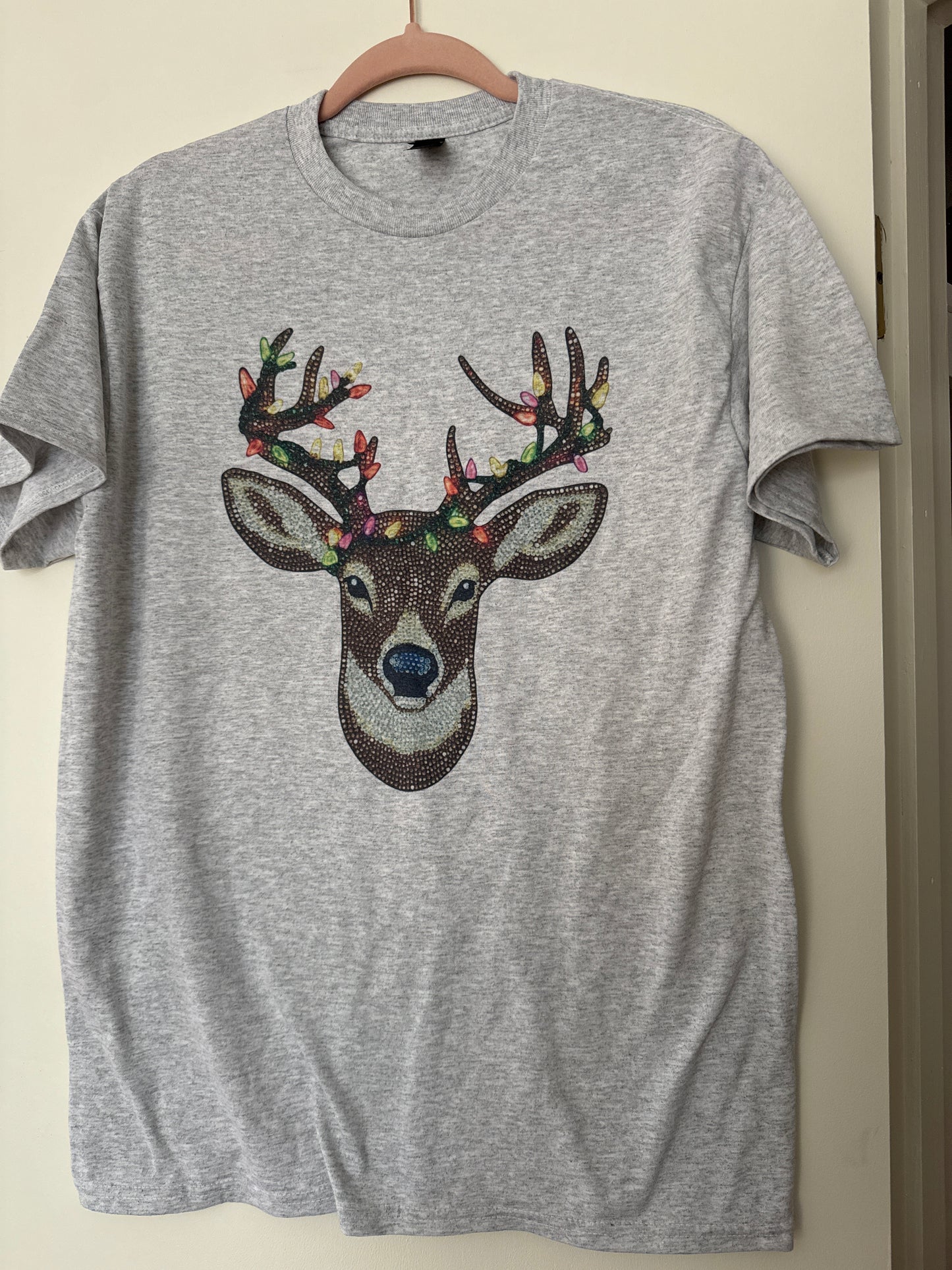 XMAS BUCK MEDIUM SHIRT
