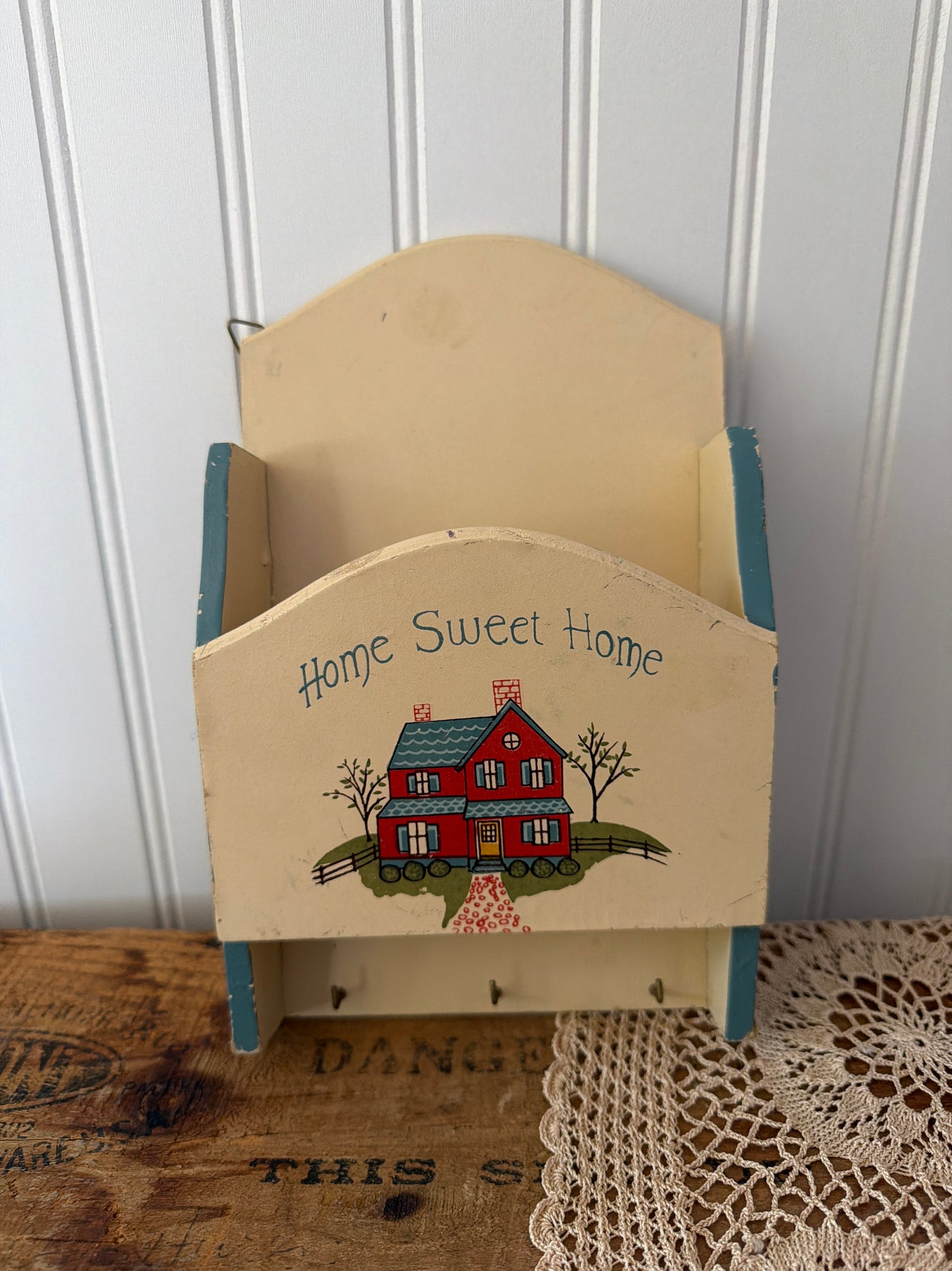 HOME SWEET HOME MAIL HOLDER