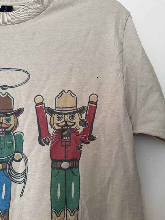 NUTCRACKERS small tee