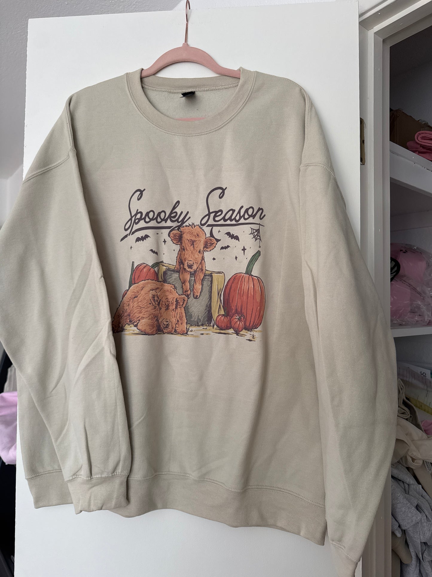 SPOOKY XL SWEATSHIRT