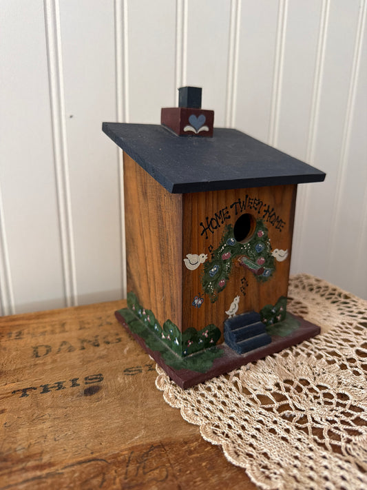 HOME TWEET HOME BIRD HOUSE