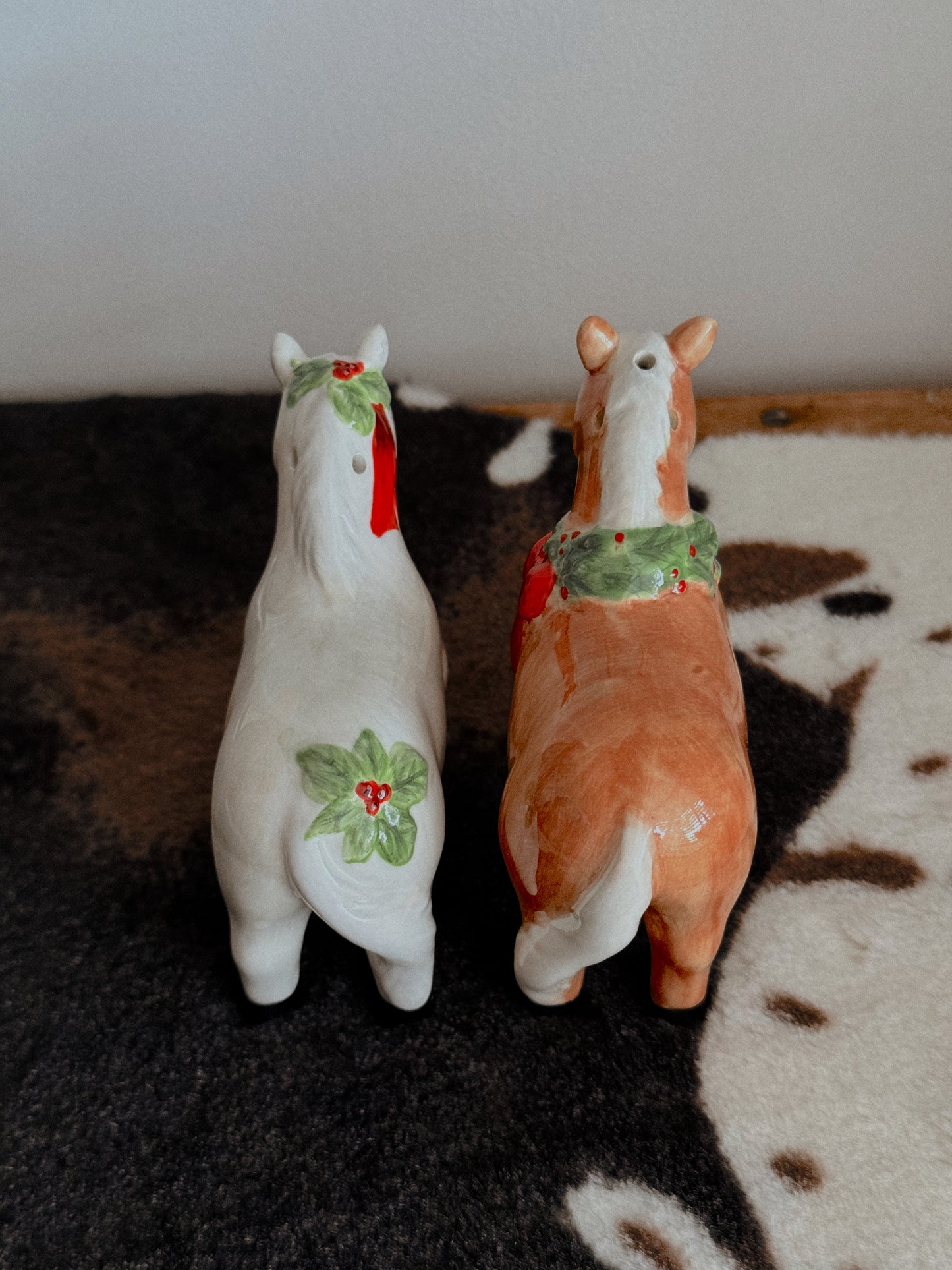 XMAS HORSE S&P SHAKERS