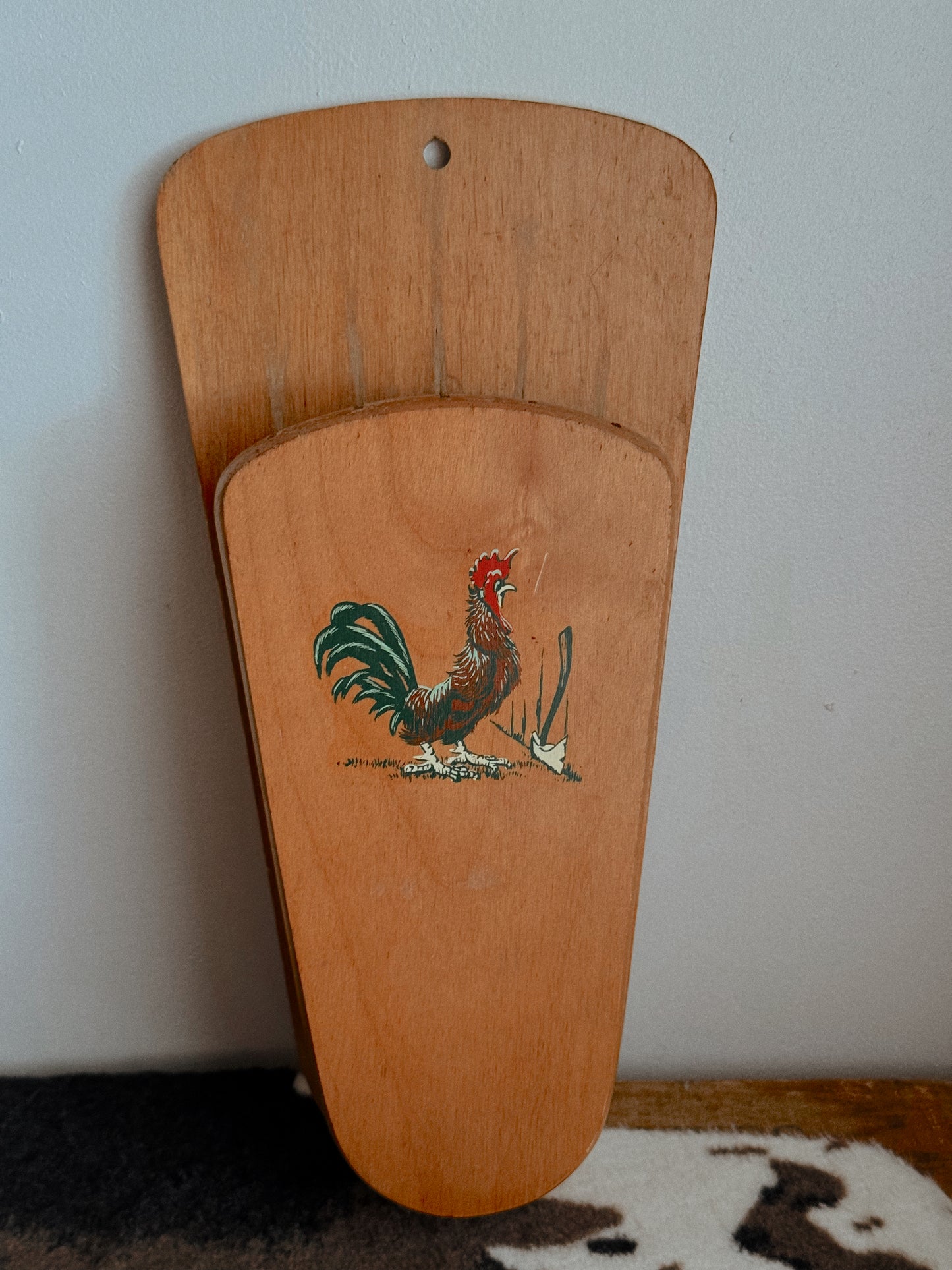 VINTAGE CHICKEN KNIFE HOLDER