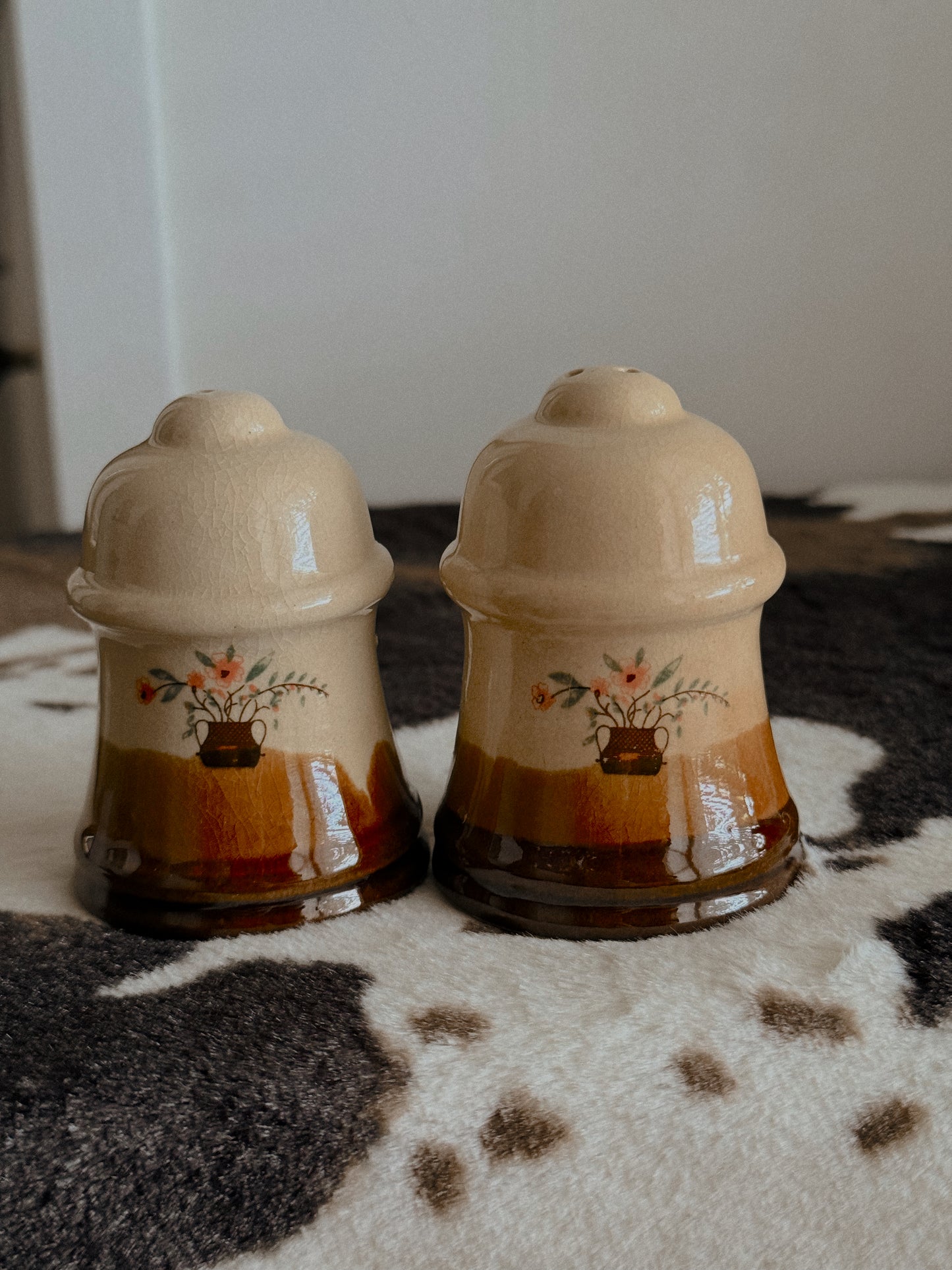 GRANNYS S&P SHAKERS