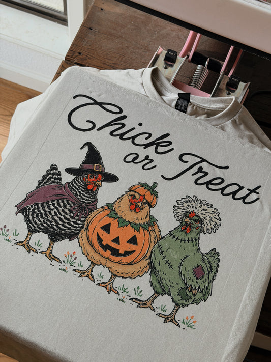 COSTUME CHICKENS