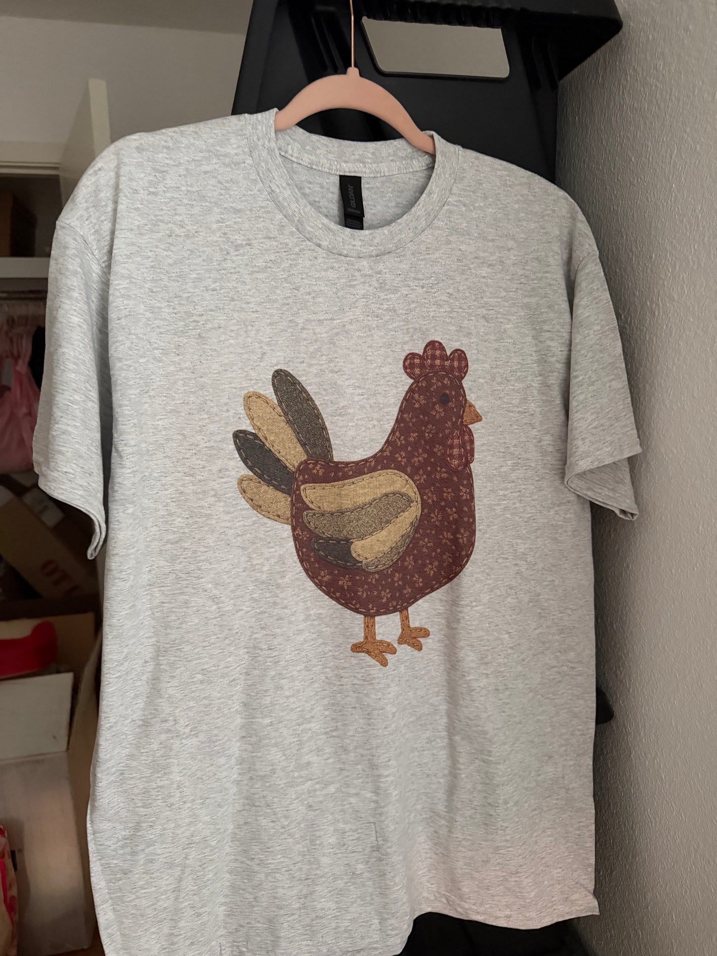 CHICKEN TEE LARGE
