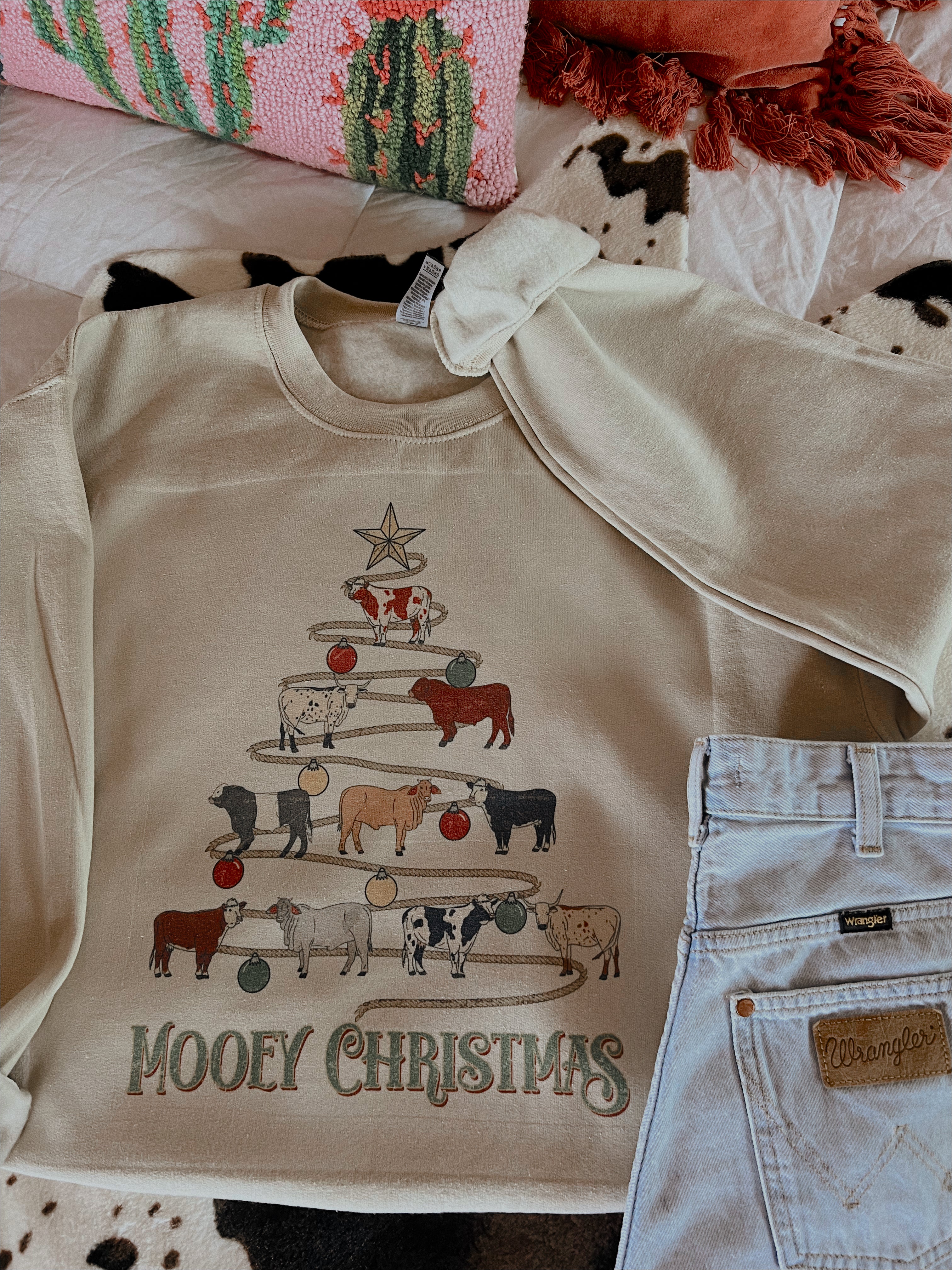 MOOEY CHRISTMAS – Western Vintage Babe